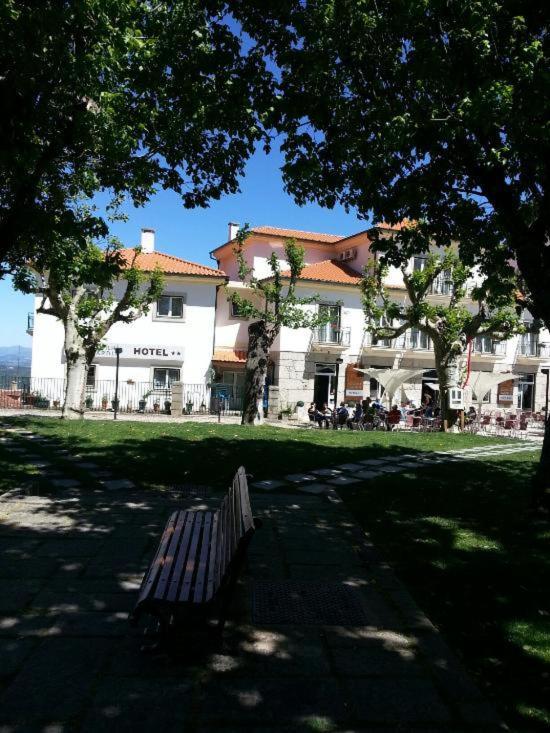 Hotel Covilha Jardim エクステリア 写真